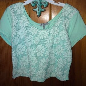 Mint cropped flower shirt